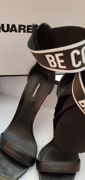 DSQUARED2 - Picture 5 of 5